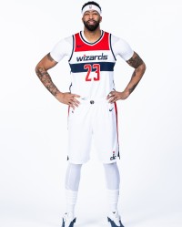 浓眉：我很喜欢队里的年轻球员 下季我们很难再是联盟最差之一了